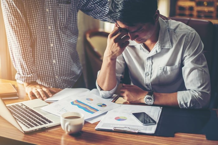 Como-vender-uma-empresa-com-dívidas pendências fiscais